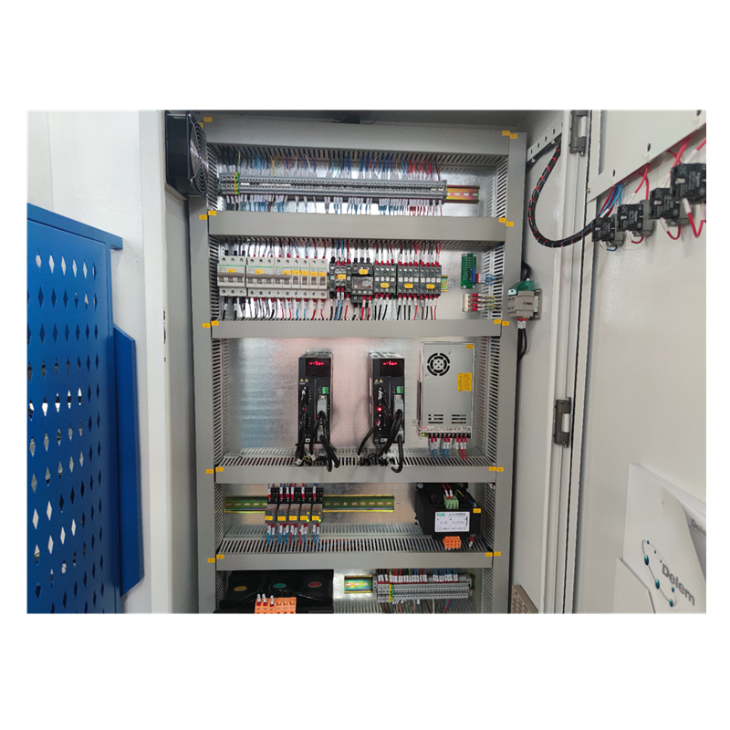 Hydraulic Press Brake Of 130t/3200mm 4+1 Axis Delem Da53t Cnc Press Brake హైడ్రాలిక్ ప్రెస్ బ్రేక్ 130t/3200mm 4+1 యాక్సిస్ డెలెమ్ Da53t Cnc ప్రెస్ బ్రేక్